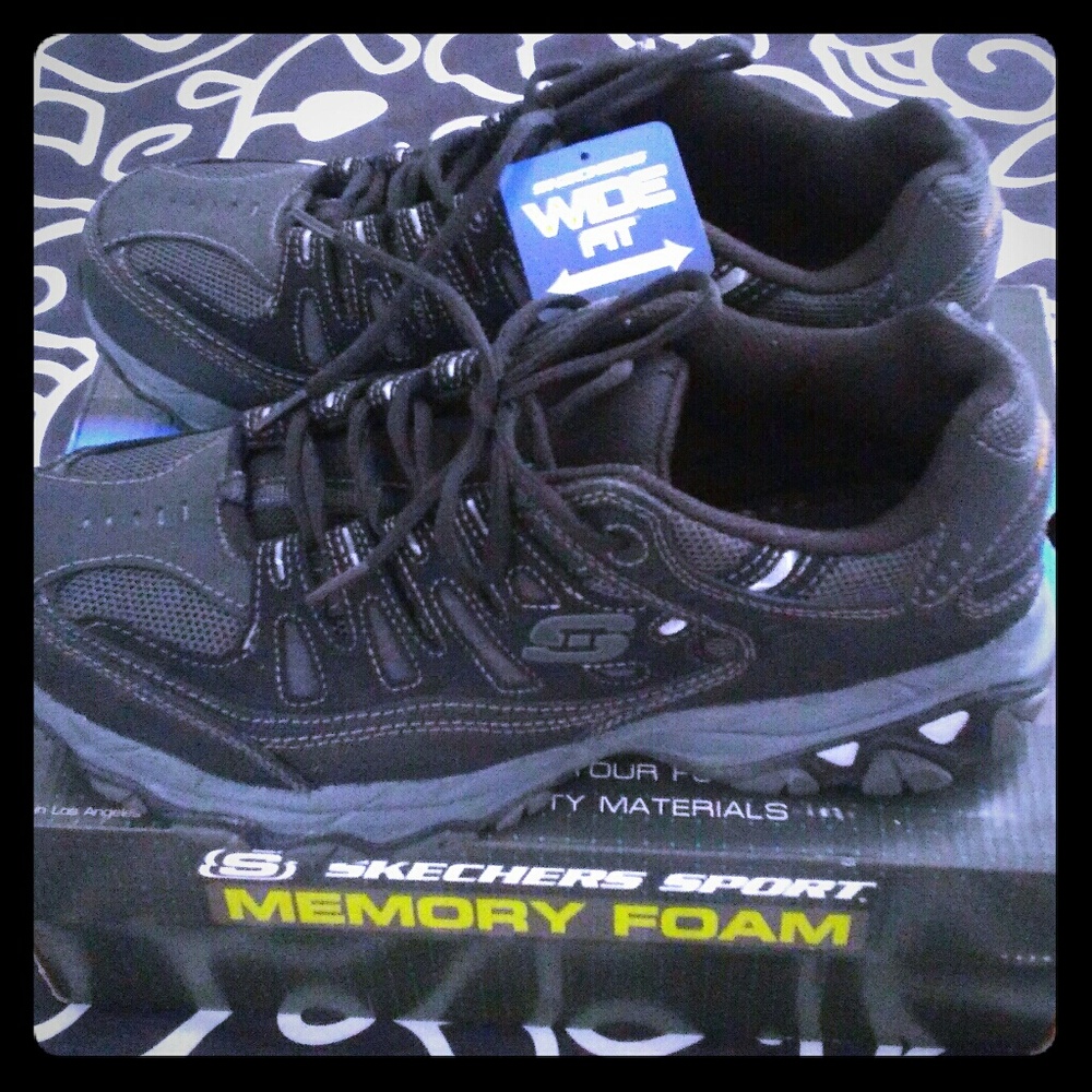 Skechers Sport w/ Memory Foam Men’s Wide Sneakers